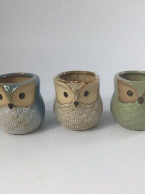 Set of 3 Miniature Small Ceramic Planter Pot Owls Green Blue Beige 2 .5" H